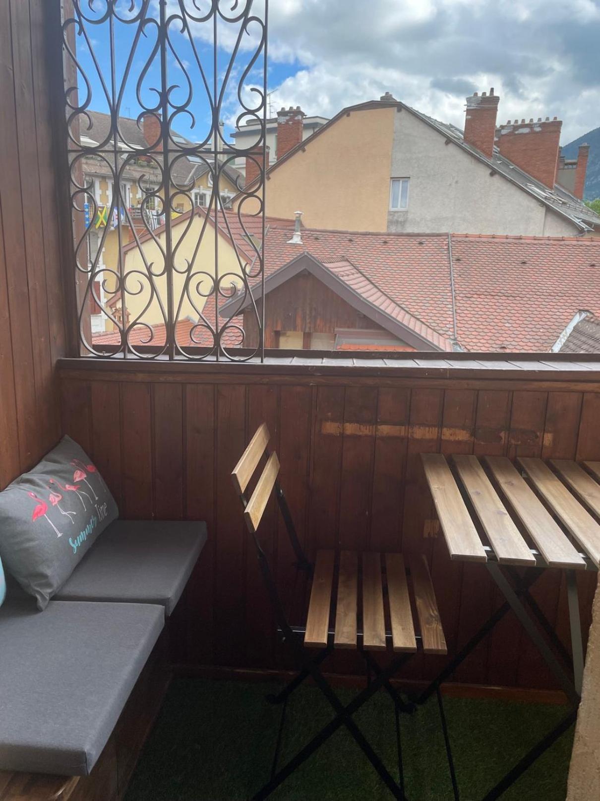 Appartement Plein De Charme - Coeur Vieille Ville Annecy Esterno foto